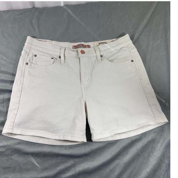 Levi's Shorts 515 White Denim Women's Jean Shorts size 10 - Picture 1 of 4